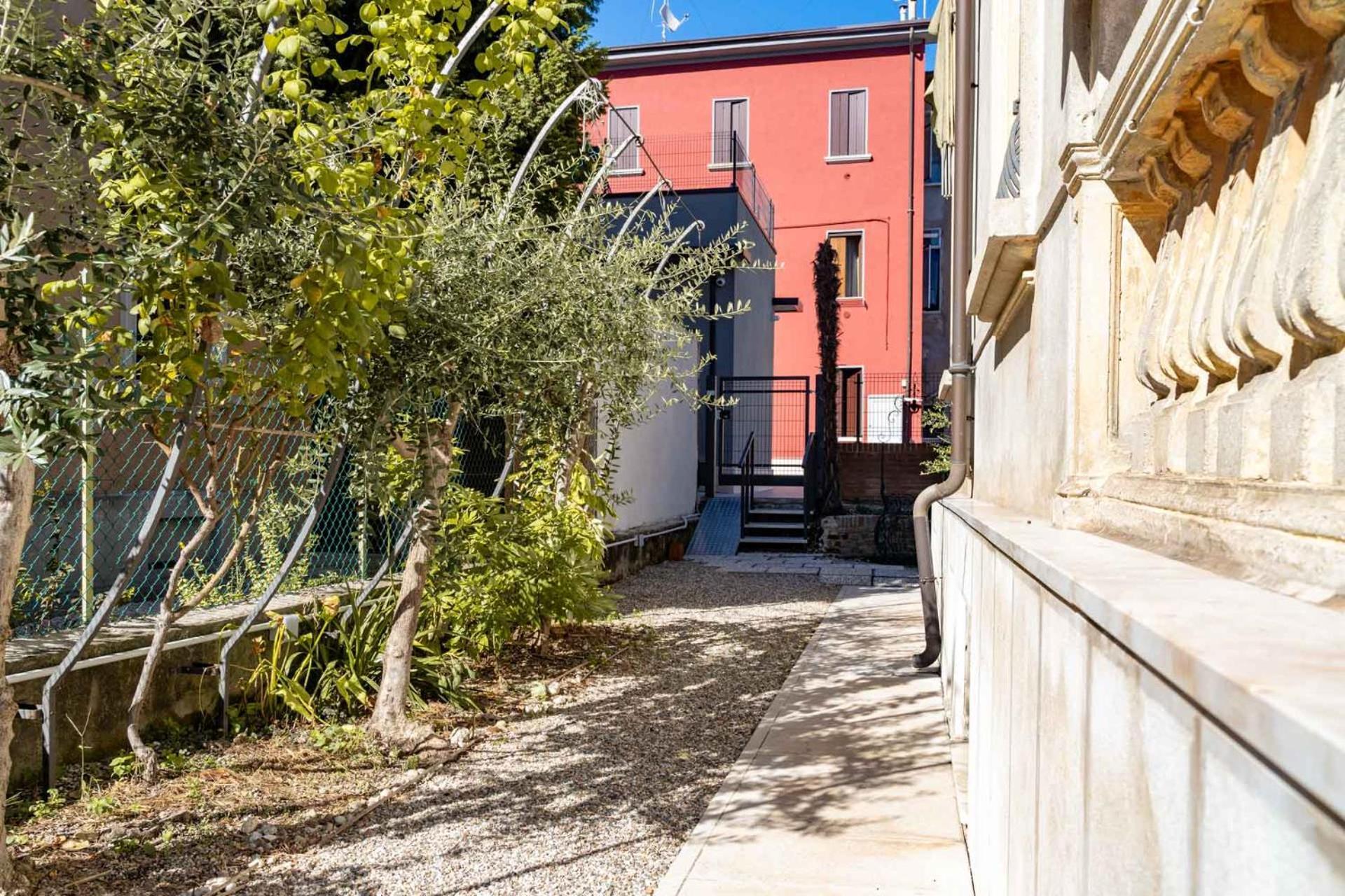 Hotel Residenza Grazioli 2 à Vérone Extérieur photo